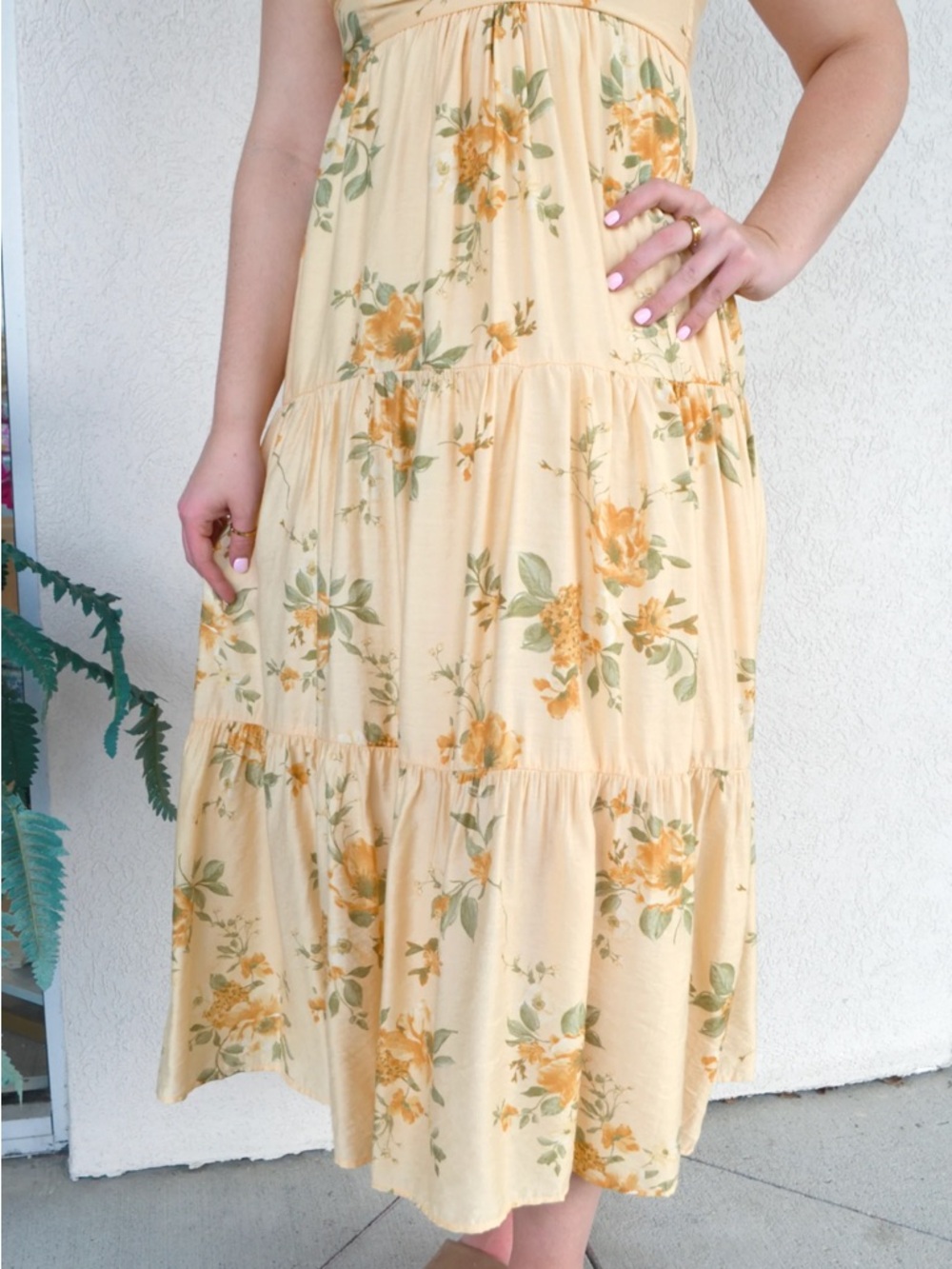 Blu Pepper Cream and Yellow Floral Tiered Maxi Dress - Picture 5 of 7